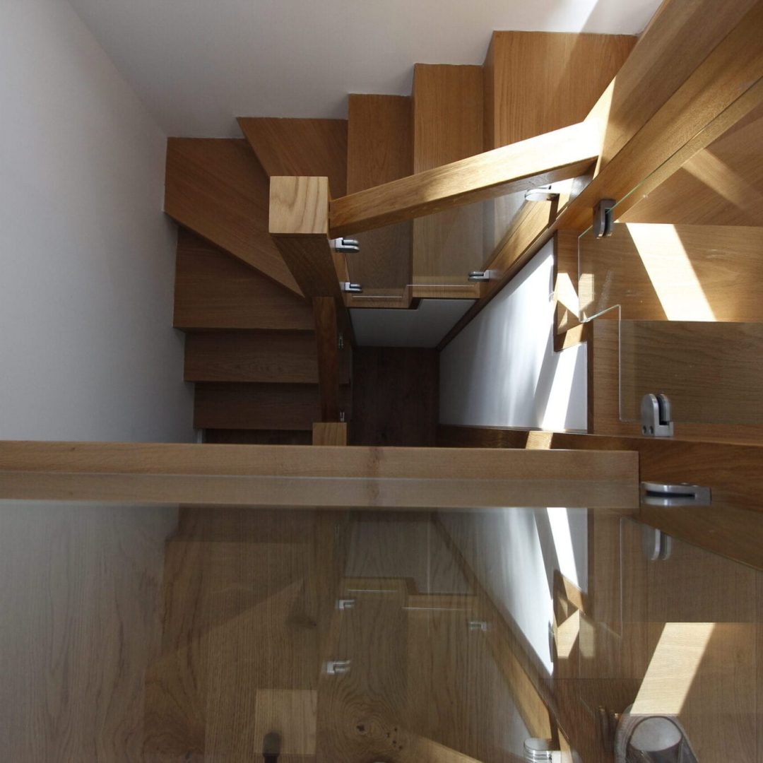 Staircase_from_above